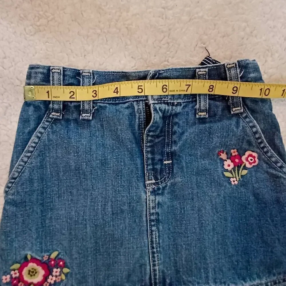 Oshkosh B'gosh girls denim skirt Size 5
